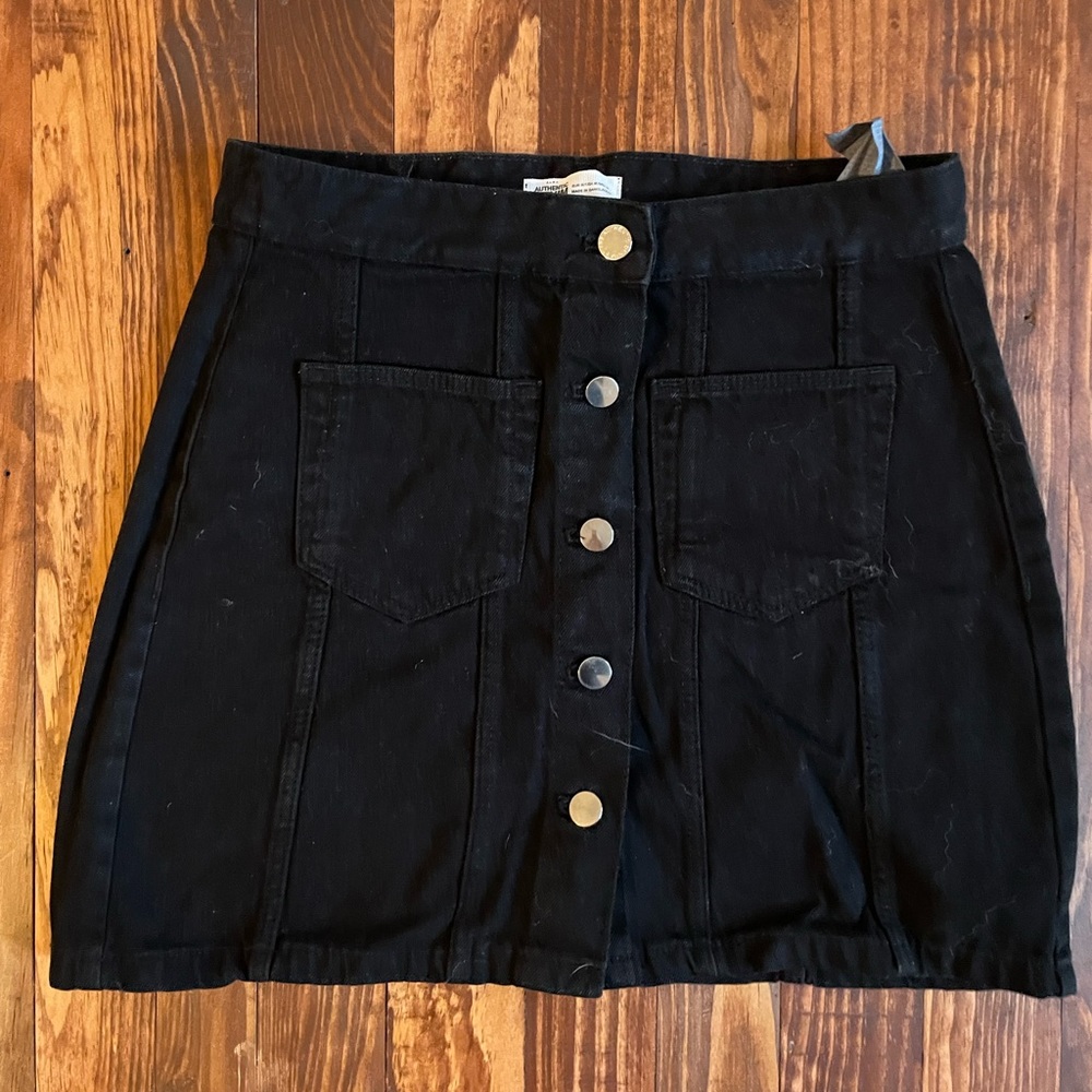 Zara black denim skirt with buttons
